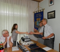 OLYMPUS DIGITAL CAMERA